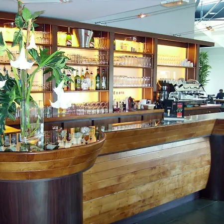 호텔 Hotel Restaurant Akena Bordeaux Sud - La Brede