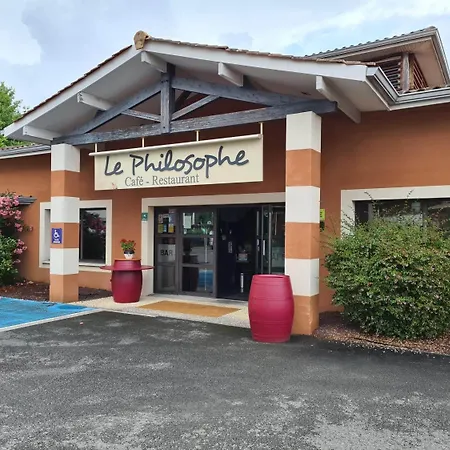 ホテル Hotel Restaurant Akena Bordeaux Sud - La Brede 3*
