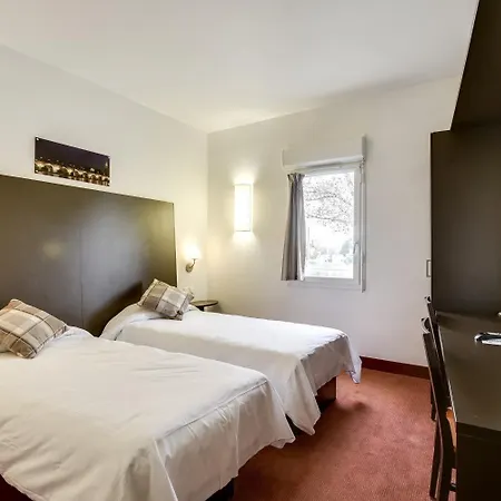 Hotel Restaurant Akena Bordeaux Sud - La Brede 3* La Brede