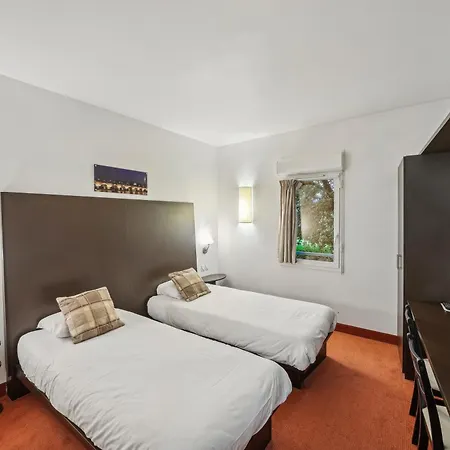 Hotel Restaurant Akena Bordeaux Sud - La Brede 호텔
