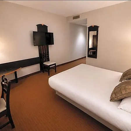 Restaurant Akena Hotel 3*