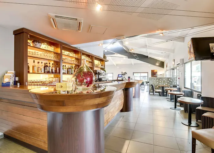 Restaurant Akena 酒店 拉布雷德