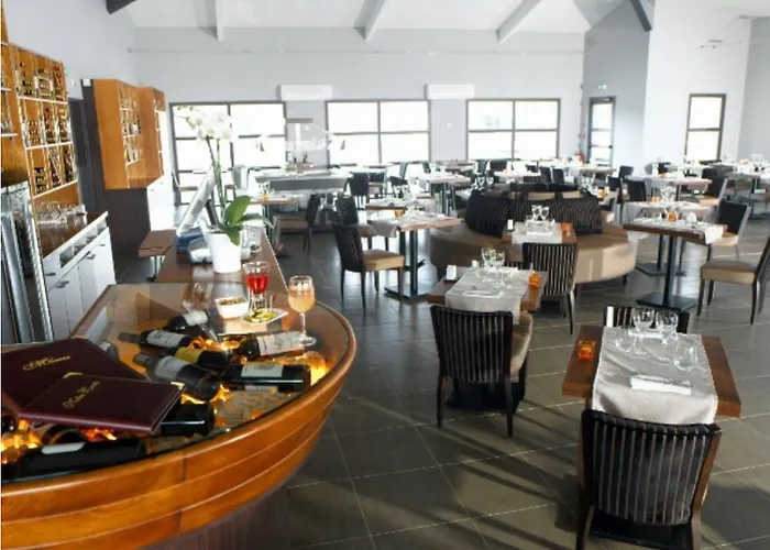 Restaurant Akena Hotel La Brede